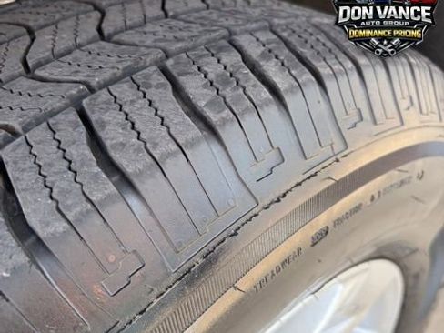 Used 2025 Chevrolet Silverado 1500 LT image 26