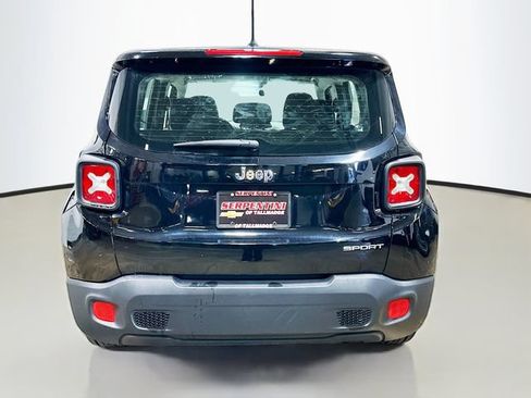 Used 2017 Jeep Renegade Sport w/ Power & Air Group FWD image 7