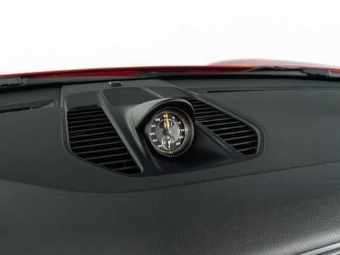Used 2018 Porsche 911 GT3 w/ Sport Chrono Package RWD image 36