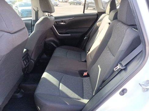 Used 2024 Toyota RAV4 XLE w/ Convenience Package image 28