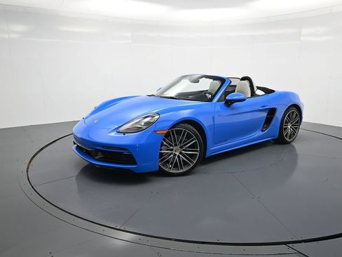 Certified 2025 Porsche 718 Boxster GTS RWD image 29