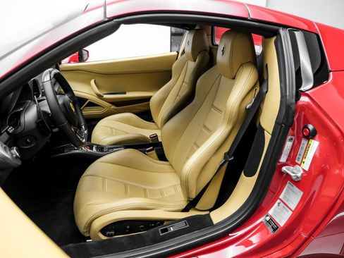 Used 2014 Ferrari 458 Spider RWD image 37
