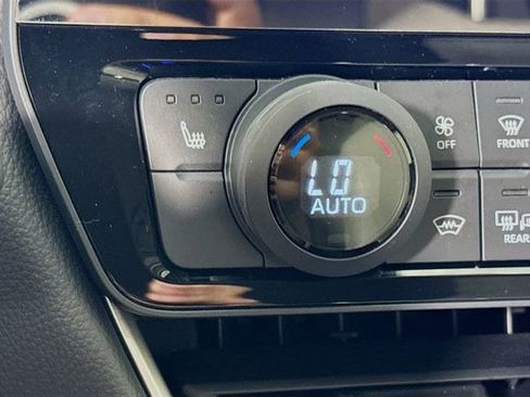 Certified 2024 Toyota Grand Highlander XLE image 19