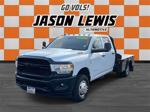 Used 2021 RAM 3500 Tradesman w/ Chrome Appearance Group image 8