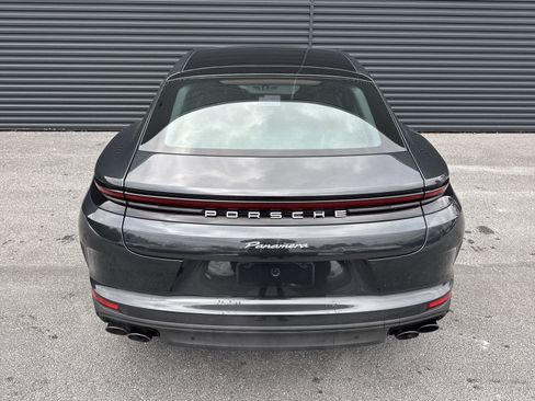Certified 2024 Porsche Panamera image 4