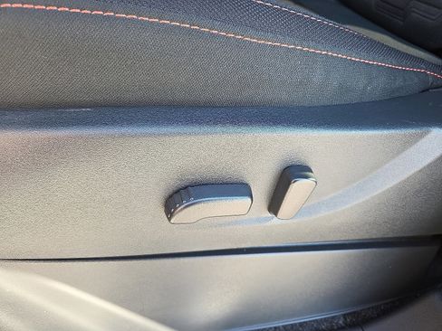 Used 2024 Nissan Frontier PRO-4X w/ Technology Package image 14