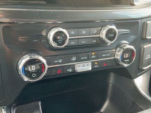 Used 2021 Ford F150 XLT w/ Equipment Group 302A High RWD image 16