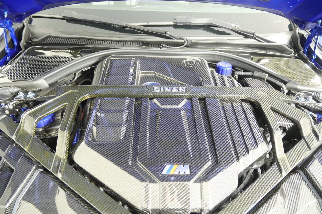 Used 2022 BMW M3 RWD image 15