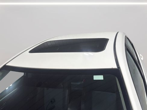 Used 2014 Toyota Corolla S FWD image 33