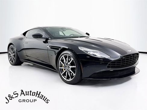 Used 2017 Aston Martin DB11 V12 image 1