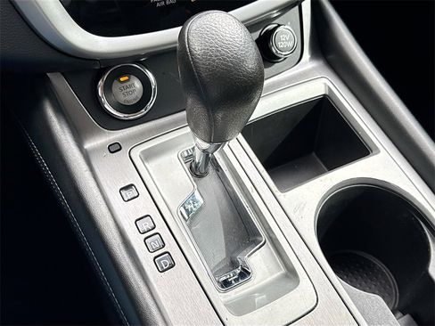 Used 2019 Nissan Murano S image 15