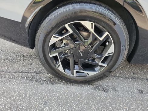 Certified 2023 Kia Sportage SX FWD image 31