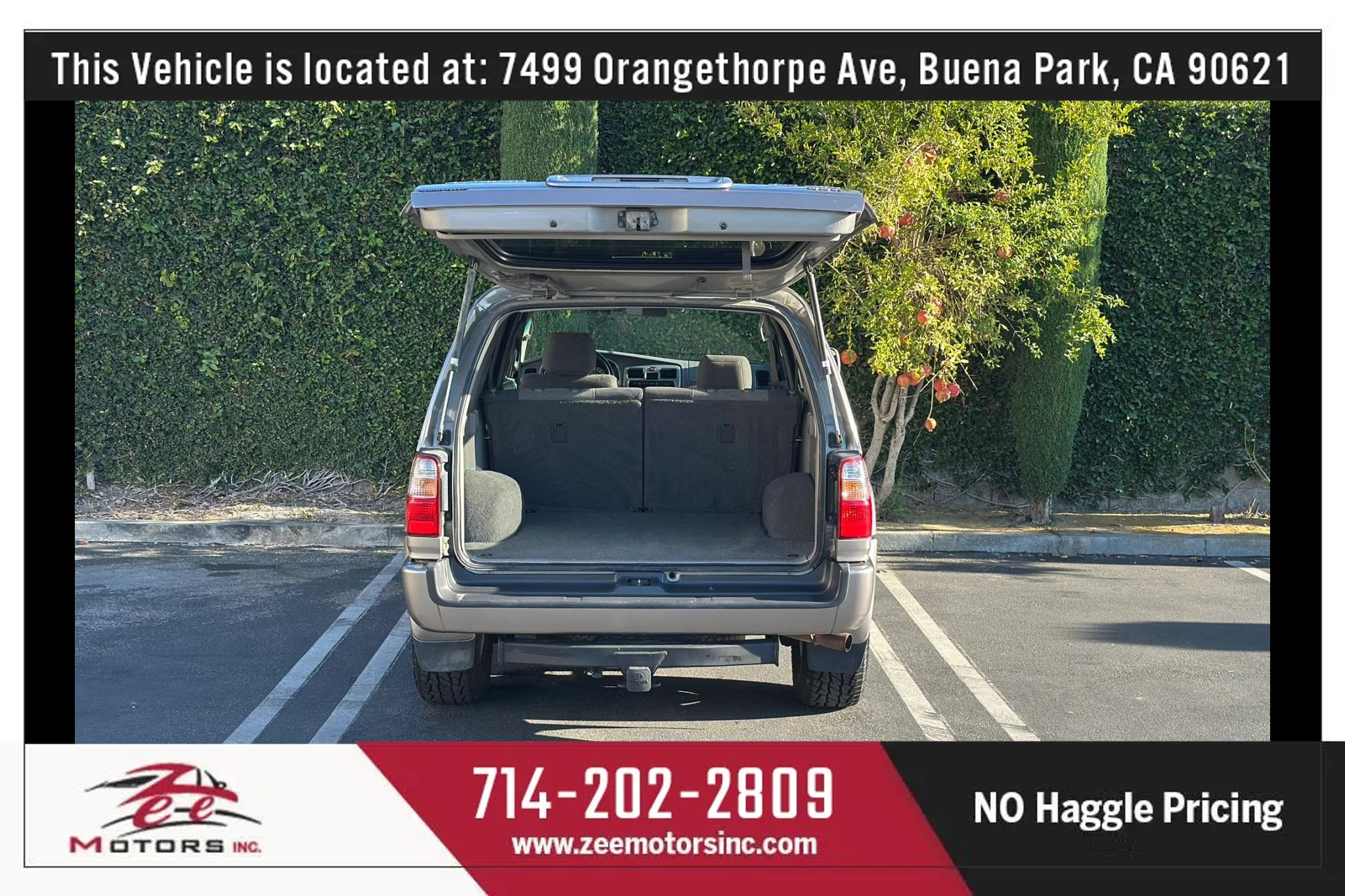 Used 2002 Toyota 4Runner SR5 AWD/4WD image 16