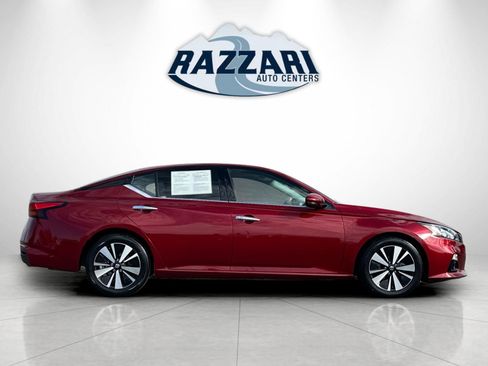 Used 2019 Nissan Altima 2.5 SL FWD image 2