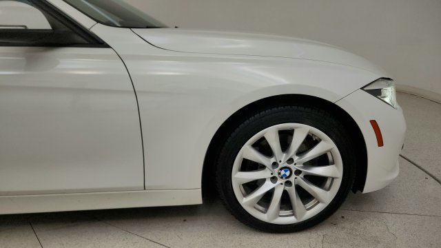Used 2018 BMW 320i xDrive Sedan AWD/4WD image 21