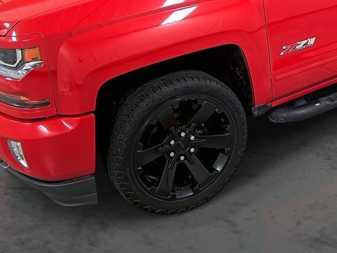 Used 2017 Chevrolet Silverado 1500 LT image 7