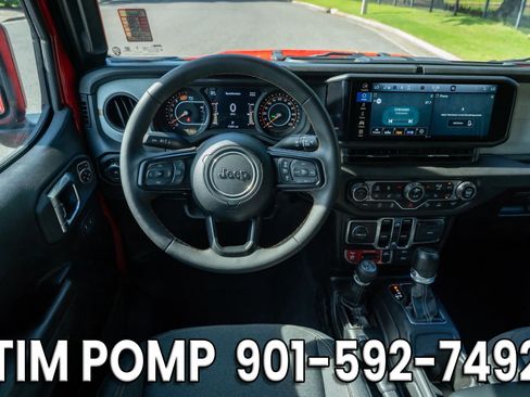 Used 2024 Jeep Wrangler Unlimited Sport AWD/4WD image 17