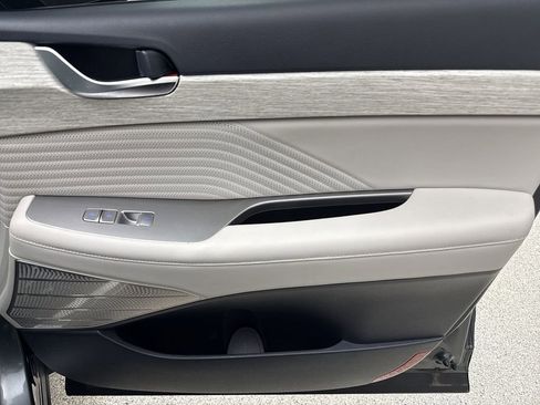 Used 2024 Hyundai Palisade Calligraphy image 22