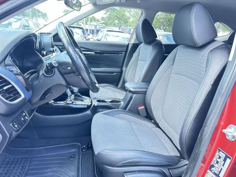 Used 2023 Kia Seltos S AWD/4WD image 13
