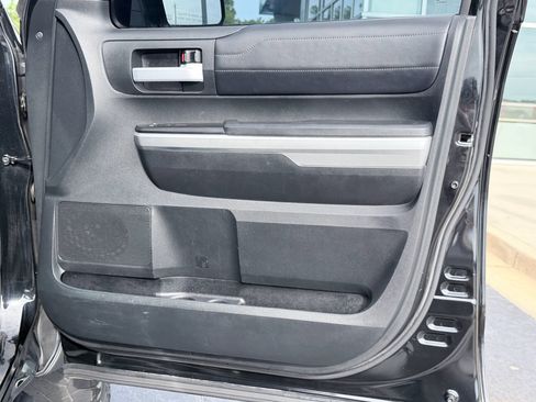 Used 2017 Toyota Tundra Limited AWD/4WD image 36