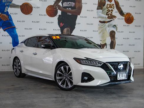 Used 2023 Nissan Maxima Platinum w/ Sport Mat Group FWD image 2