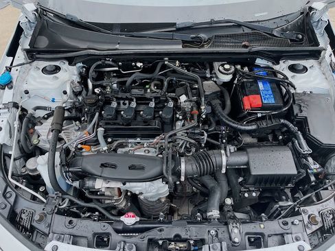 Used 2022 Honda Civic Touring image 31