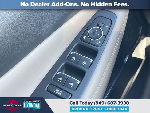 Certified 2023 Hyundai Santa Fe SEL w/ Premium Package FWD image 31
