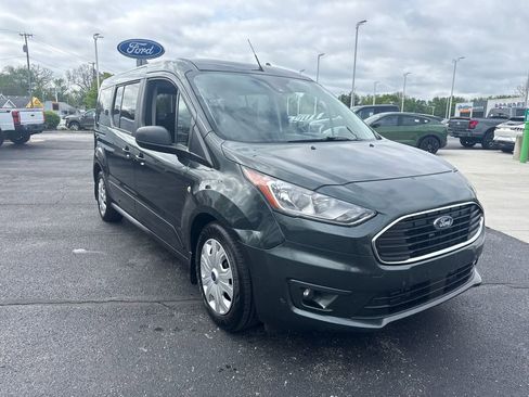 Used 2019 Ford Transit Connect XLT FWD image 4