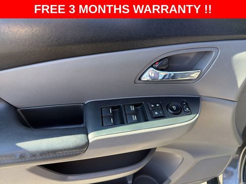 Used 2015 Honda Odyssey EX image 12