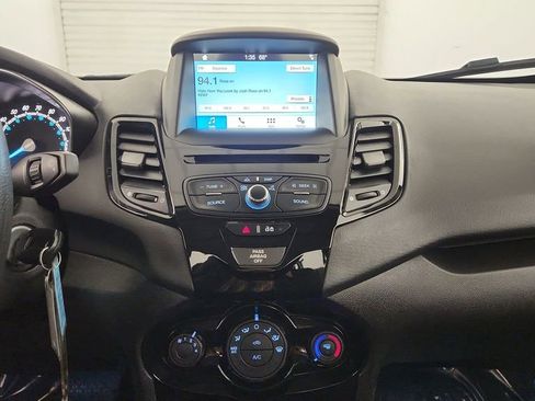 Used 2019 Ford Fiesta SE w/ Equipment Group 201A FWD image 12