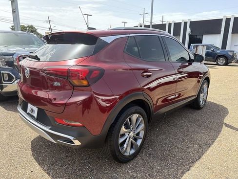 Used 2023 Buick Encore GX Essence w/ Experience Buick Package FWD image 6