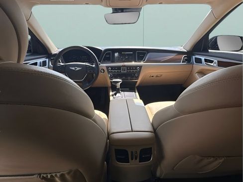 Used 2018 Genesis G80 3.8 RWD image 20