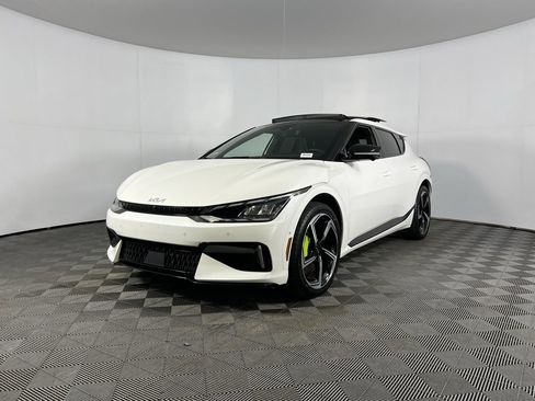 Used 2024 Kia EV6 GT image 11