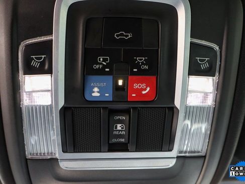Used 2021 RAM 2500 Laramie AWD/4WD image 23