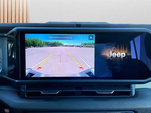 New 2026 Jeep Gladiator Sport AWD/4WD image 13
