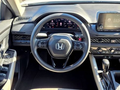 Used 2023 Honda Accord LX image 12