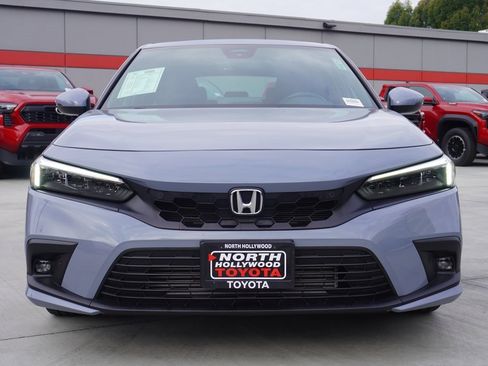 Used 2022 Honda Civic Sport Touring image 3