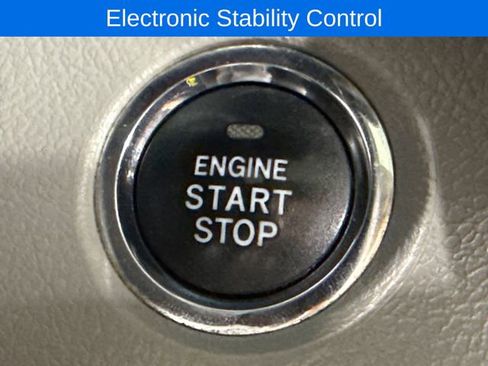 Used 2017 Toyota Sienna XLE AWD/4WD image 25