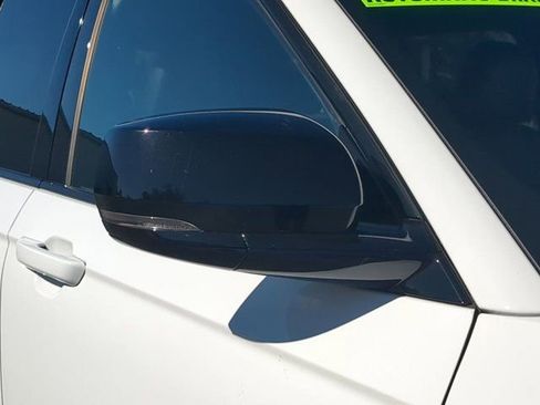 Used 2023 Jeep Grand Cherokee Altitude image 12