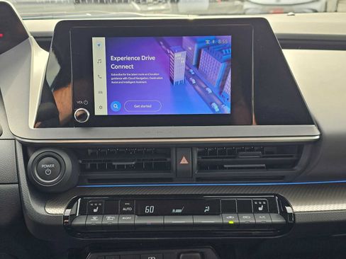 Certified 2026 Toyota Prius XLE FWD image 25