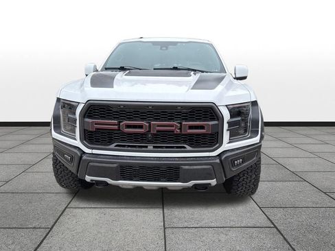 Used 2018 Ford F150 Raptor w/ Equipment Group 802A Luxury image 2