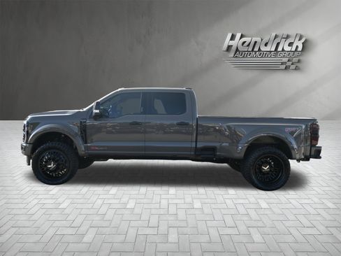 Used 2026 Ford F450 Platinum w/ Platinum Plus Package AWD/4WD image 7