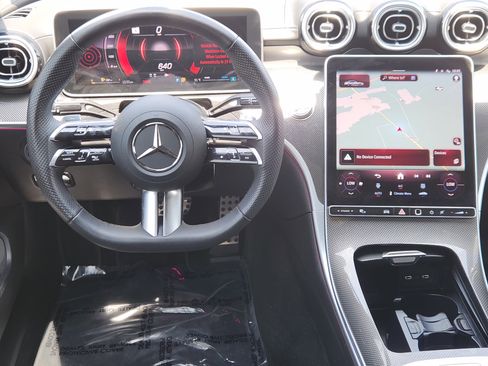 Used 2025 Mercedes-Benz CLE 300 4MATIC Coupe image 28