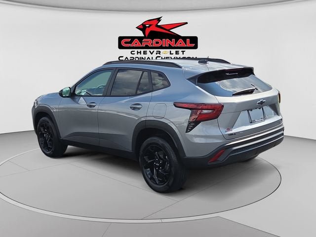 New 2026 Chevrolet Trax LT w/ Sunroof Package FWD image 5