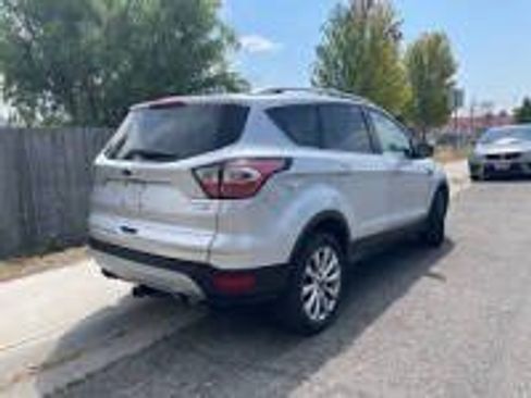 Used 2017 Ford Escape Titanium AWD/4WD image 8
