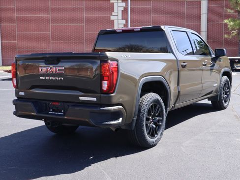 Used 2023 GMC Sierra 1500 Elevation image 30