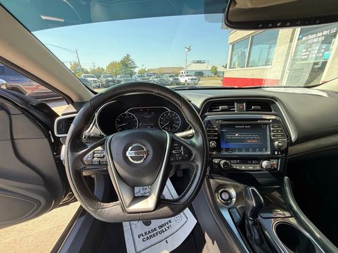 Used 2018 Nissan Maxima 3.5 SV image 14