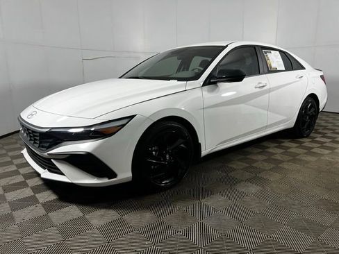 Used 2026 Hyundai Elantra Sport image 1