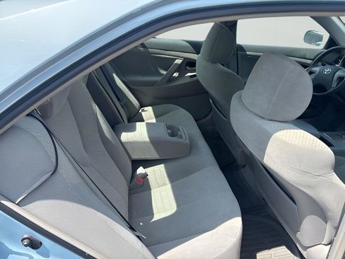 Used 2007 Toyota Camry LE FWD image 11