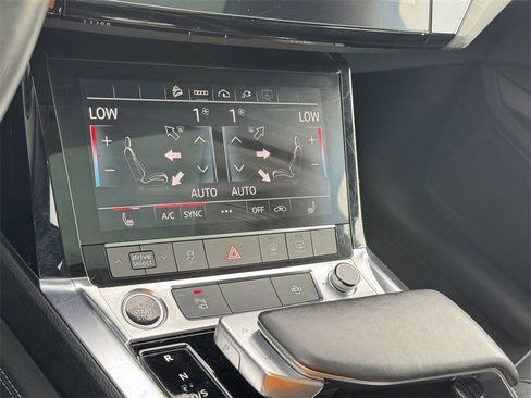 Used 2021 Audi e-tron Premium w/ Convenience Plus Package image 24